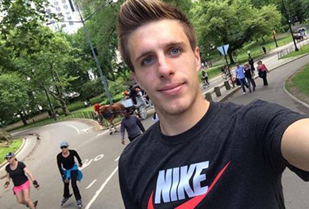 
                <strong>Patrick Herrmann</strong><br>
                Seit der Saison 2009/2010 spielt Hermann bei Borussia Mönchengladbach. Seinen Urlaub verbringt der 23-Jährige in New York City.
              