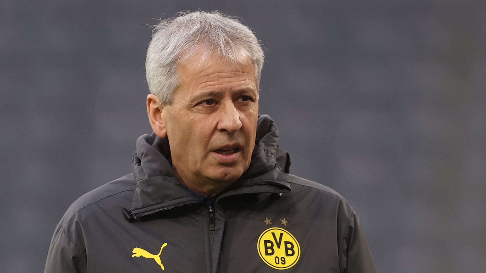 <strong>Platz 2. Lucien Favre: 2,01 Punkte pro Spiel</strong><br><strong>Amtszeit beim BVB:</strong> 01.07.2018 - 13.12.2020<br><strong>Spiele als BVB-Trainer:</strong> 110 (68 Siege, 17 Unentschieden, 25 Niederlage)<br><strong>Erfolge mit dem BVB:</strong> 1x Deutscher Superpokalsieger (2019)