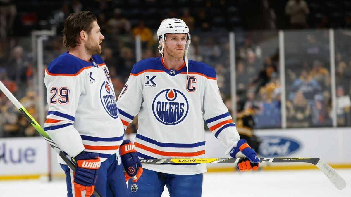 Draisaitl (l.) siegt erneut mit Edmonton