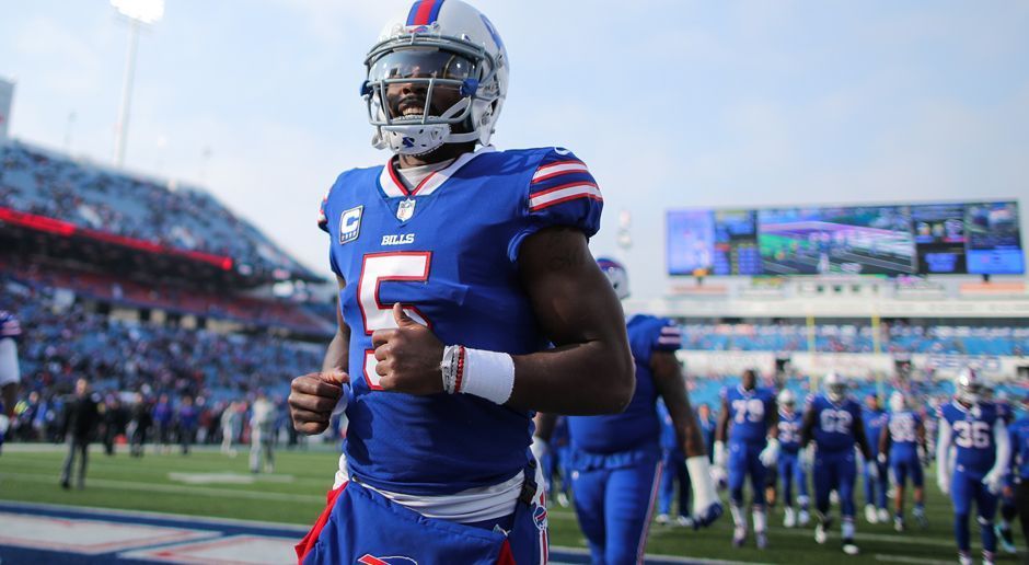 
                <strong>10. Tyrod Taylor (Buffalo Bills)</strong><br>
                Tyrod Taylor ist Tyrod Taylor ist Tyrod Taylor: Eine Big-Play-Maschine wird der Bills-Quarterback in seinem Leben wohl nicht mehr. Wohl auch deshalb setzte Head Coach Sean McDermott den 28-Jährigen zwischenzeitlich auf die Bank. Nur weil sein Vertreter Nathan Peterman seine Chance als Starter kläglich vergab, ist Taylor wieder die Nummer eins.
              