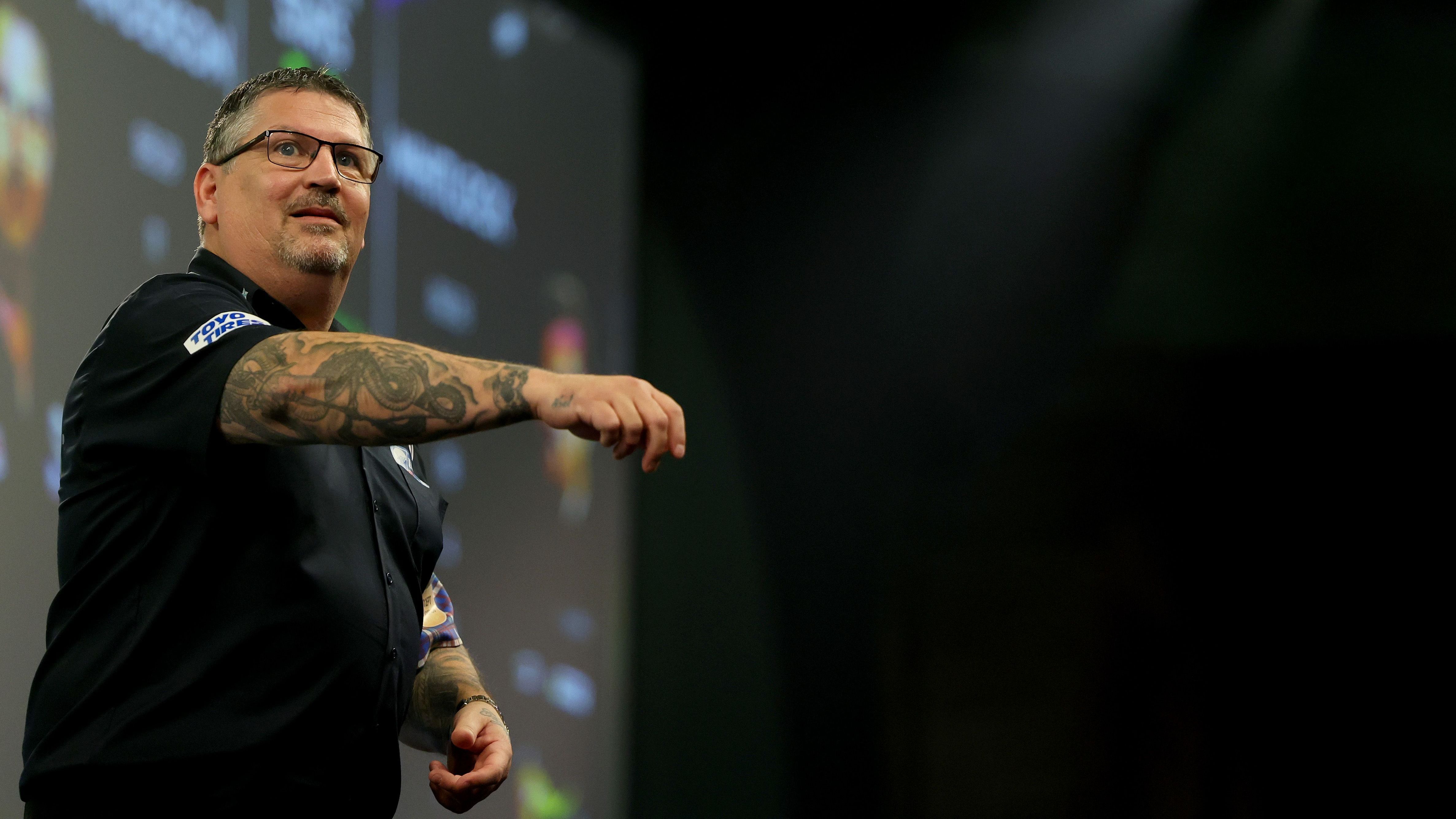 <strong>Platz 14: Gary Anderson (SCO)</strong><br>- Preisgeld in Pfund: 430.500<br>- Veränderung im Vergleich zu vor der WM 2025: +0 Plätze