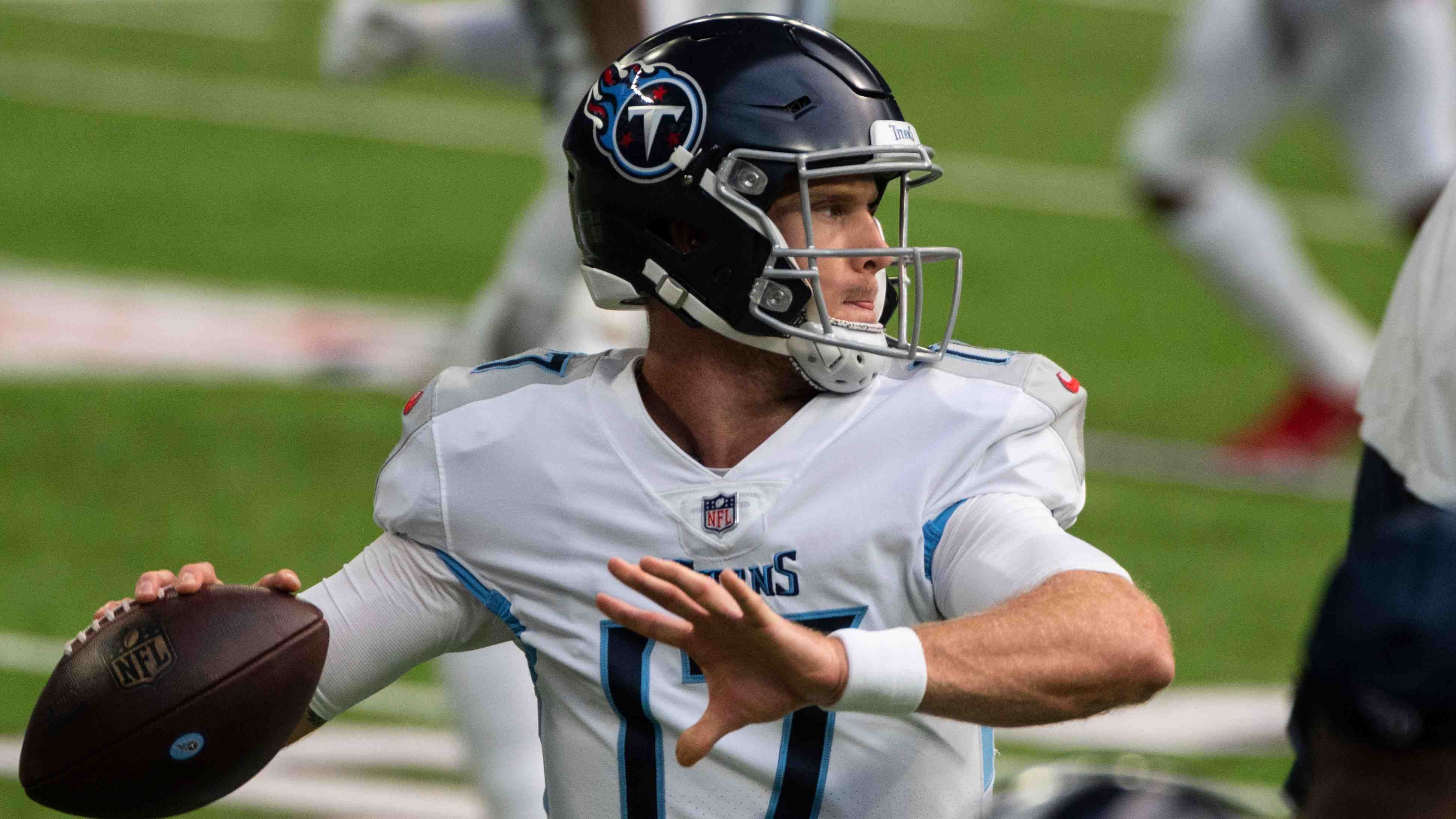 
                <strong>Platz 6: Ryan Tannehill (Tennessee Titans) </strong><br>
                Geschätzte Einnahmen: 37.8 Millionen US-Dollar -(37.5 Millionen Gehalt/Boni + 300 Tausend Sponsorengelder) -
              