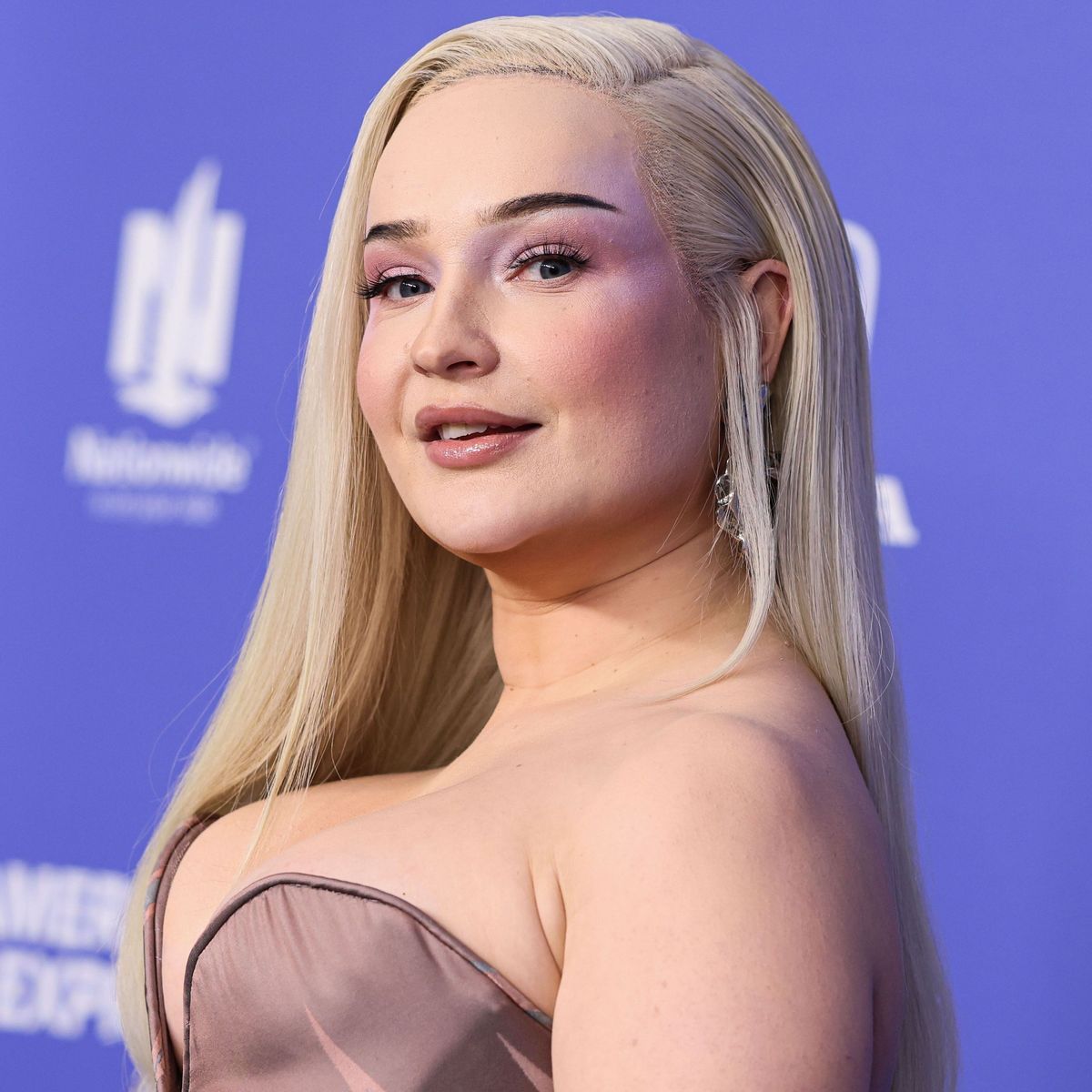 Ausgefallen und sexy: Das sind die Top 5 Styling-Geheimnisse von Sängerin Kim  Petras