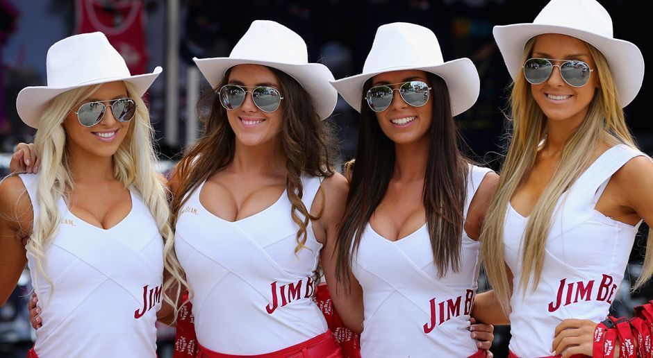 
                <strong>Grid Girls</strong><br>
                Die Formel 1 ist in Aufruhr: Die neuen Besitzer denken darüber nach, die Grid Girls aus der Startaufstellung zu verbannen. "Wir müssen so viele Ansichten wie möglich einholen und für die Zukunft des Sports eine richtige Entscheidung treffen", sagte etwa Geschäftsführer Chase Carey.
              