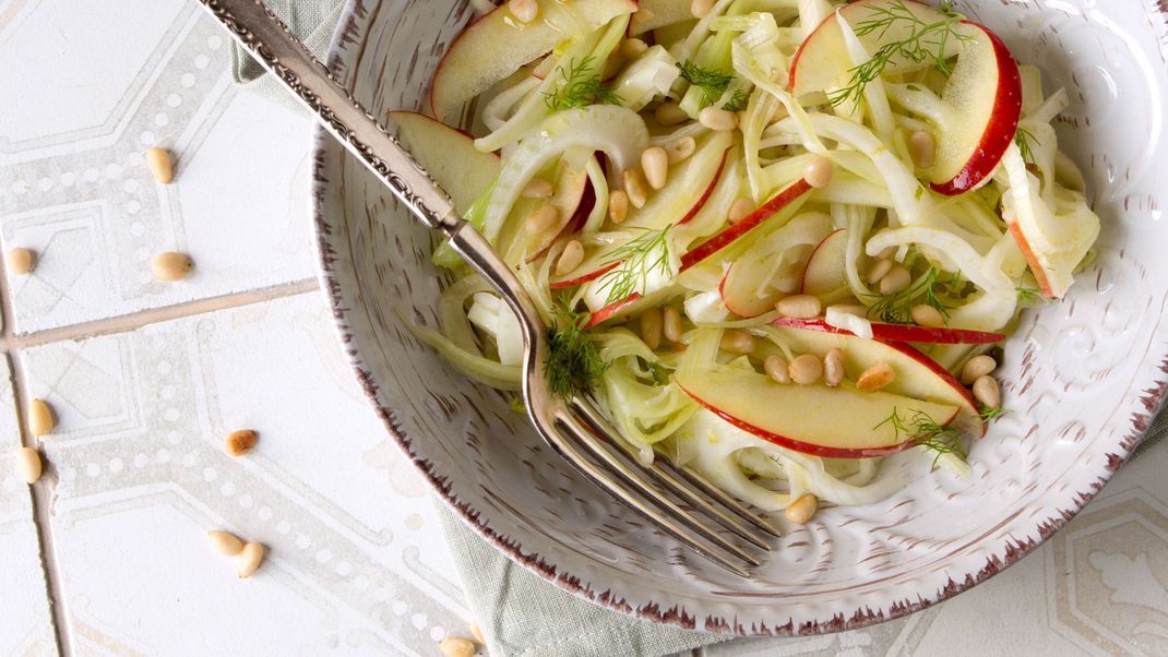 Gesund und unfassbar lecker: der Apfel-Fenchel Salat
