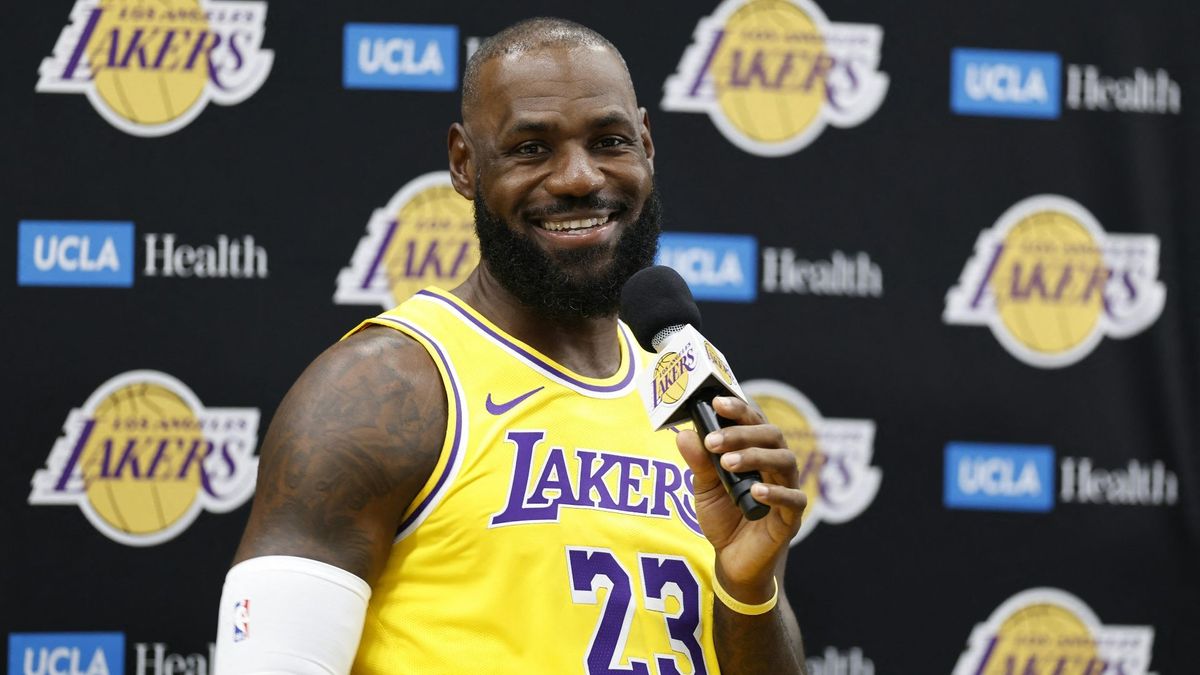 Heiß auf die 23. Saison: LeBron James