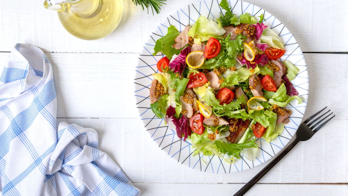 Salat mit Putenbrust - Teaser