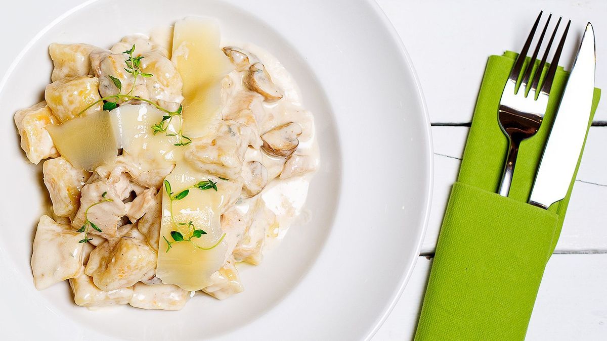 Hähnchenbrust Birne und Champignons