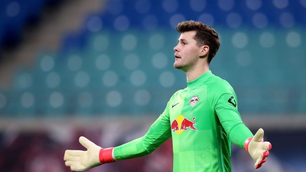 <strong></strong><strong>Josep Martinez (Inter Mailand)</strong><br>In der Saison 2020/2021 kam der 27-Jährige aus der zweiten spanischen Liga von UD Las Palmas zu RB Leipzig. In seinen ersten zwei Jahren machte er zwei Spiele in der Bundesliga sowie eins im Pokal und in der Champions League. Anschließend verlieh man ihn nach FC Genua, wo er anschließend fest verpflichtet wurde. Vor der laufenden Spielzeit überwiesen die Mailänder dann 13,5 Millionen Euro an ihren Ligakonkurrenten.