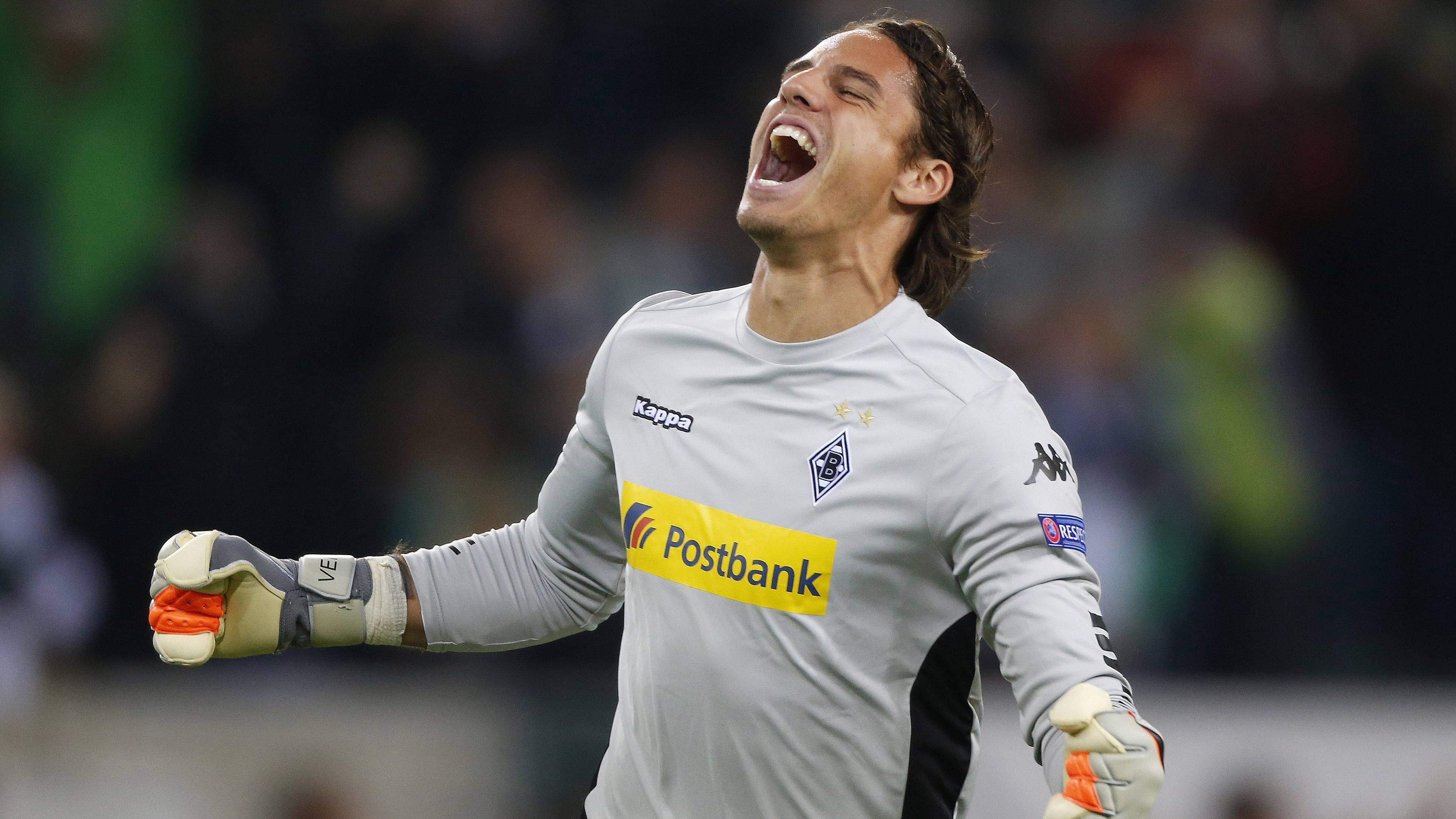 <strong>Top-Transfer: Yann Sommer</strong><br>Der Schweizer Keeper genießt nach wie vor einen ähnlichen Beliebtheitsgrad wie Martin Stranzl. Für neun Millionen Euro holte ihn Eberl 2014. Für die gleiche Summe ließ man ihn Anfang 2023 zu den Bayern als Ersatz für den verletzten Manuel Neuer ziehen.