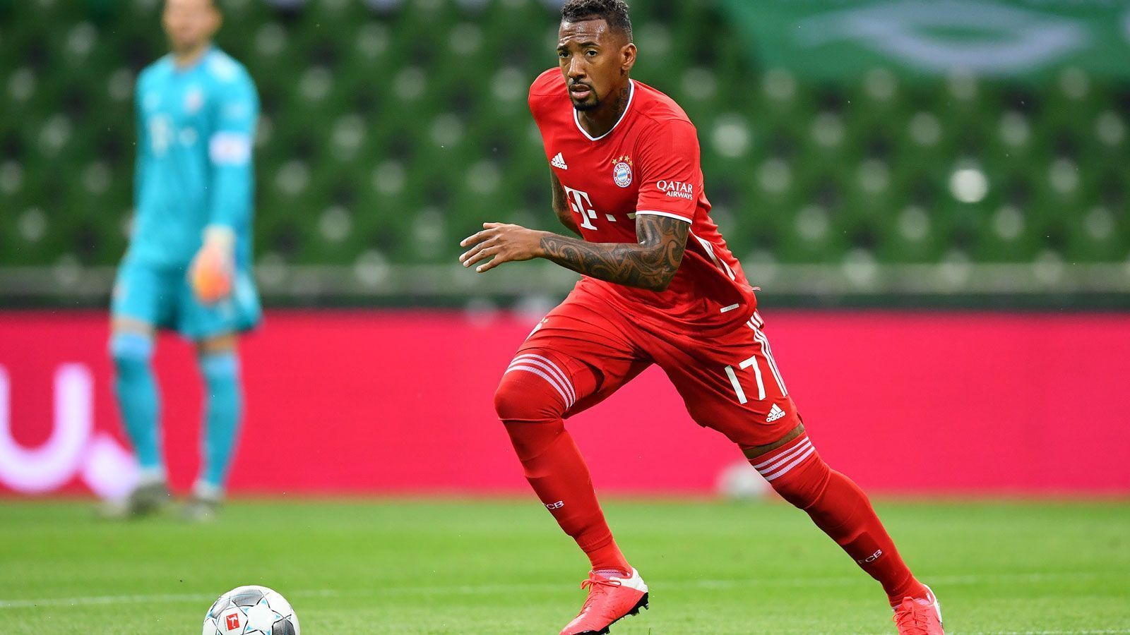 
                <strong>Jerome Boateng (32)</strong><br>
                Aktueller Verein: FC Bayern München - Position: Innenverteidiger - Marktwert: 12 Millionen Euro
              