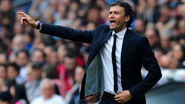 
                <strong>Bester Trainer: Luis Enrique (FC Barcelona)</strong><br>
                Bester Trainer: Luis Enrique (FC Barcelona). Gleich in seiner ersten Saison als Cheftrainer holte Enrique mit Barca den Titel. Dabei hatten die Katalanen die beste Defensive und die zweitbeste Offensive der Liga. 
              