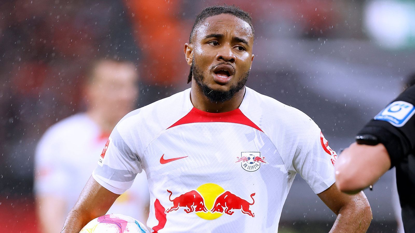 
                <strong>Angriff: Christopher Nkunku</strong><br>
                &#x2022; Team: RB Leipzig<br>&#x2022; Nation: Frankreich<br>
              