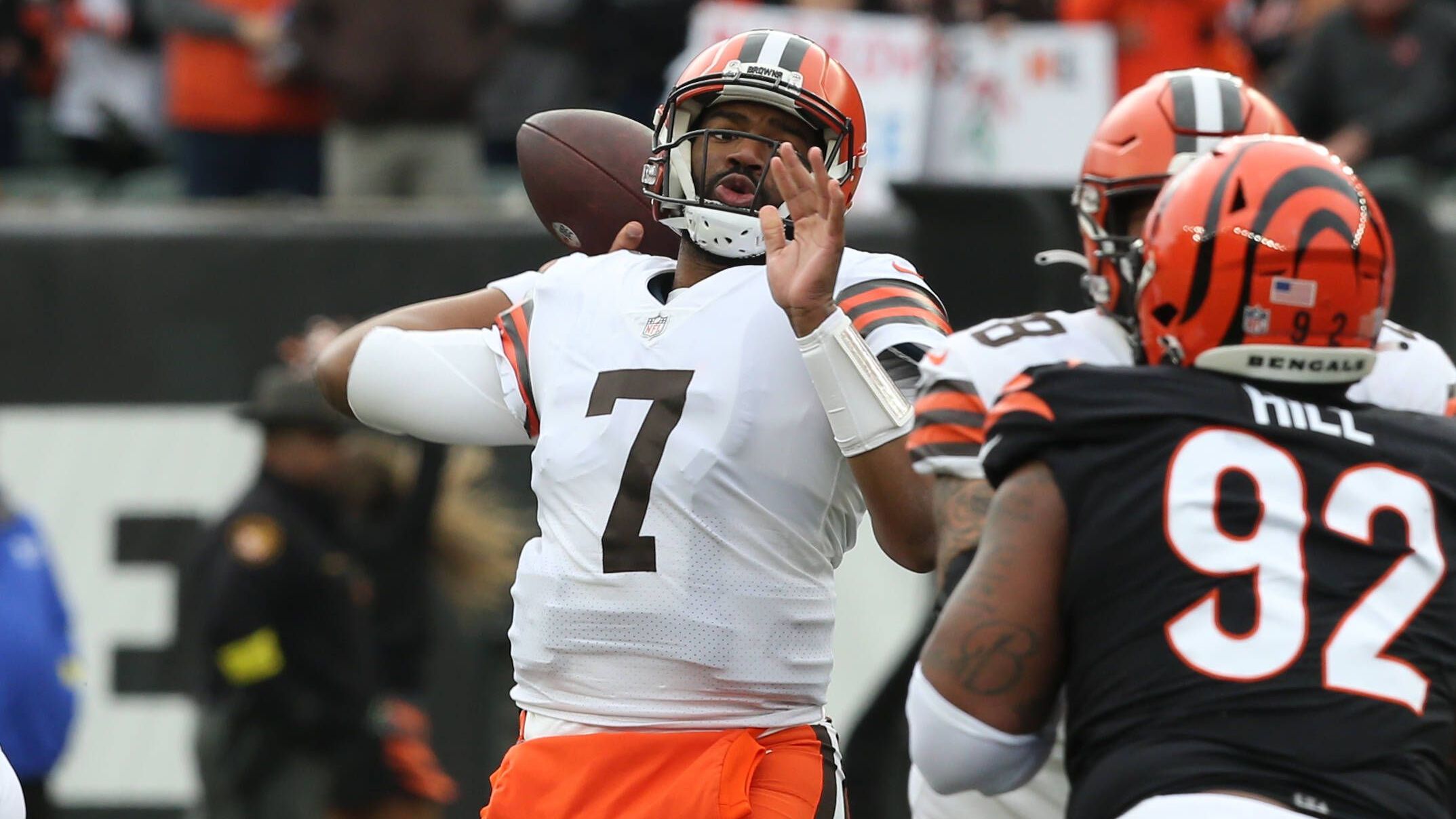 <strong>Jacoby Brissett</strong><br>Zeitraum: 2022<br>Spiele: 11<br>Record: 4-7
