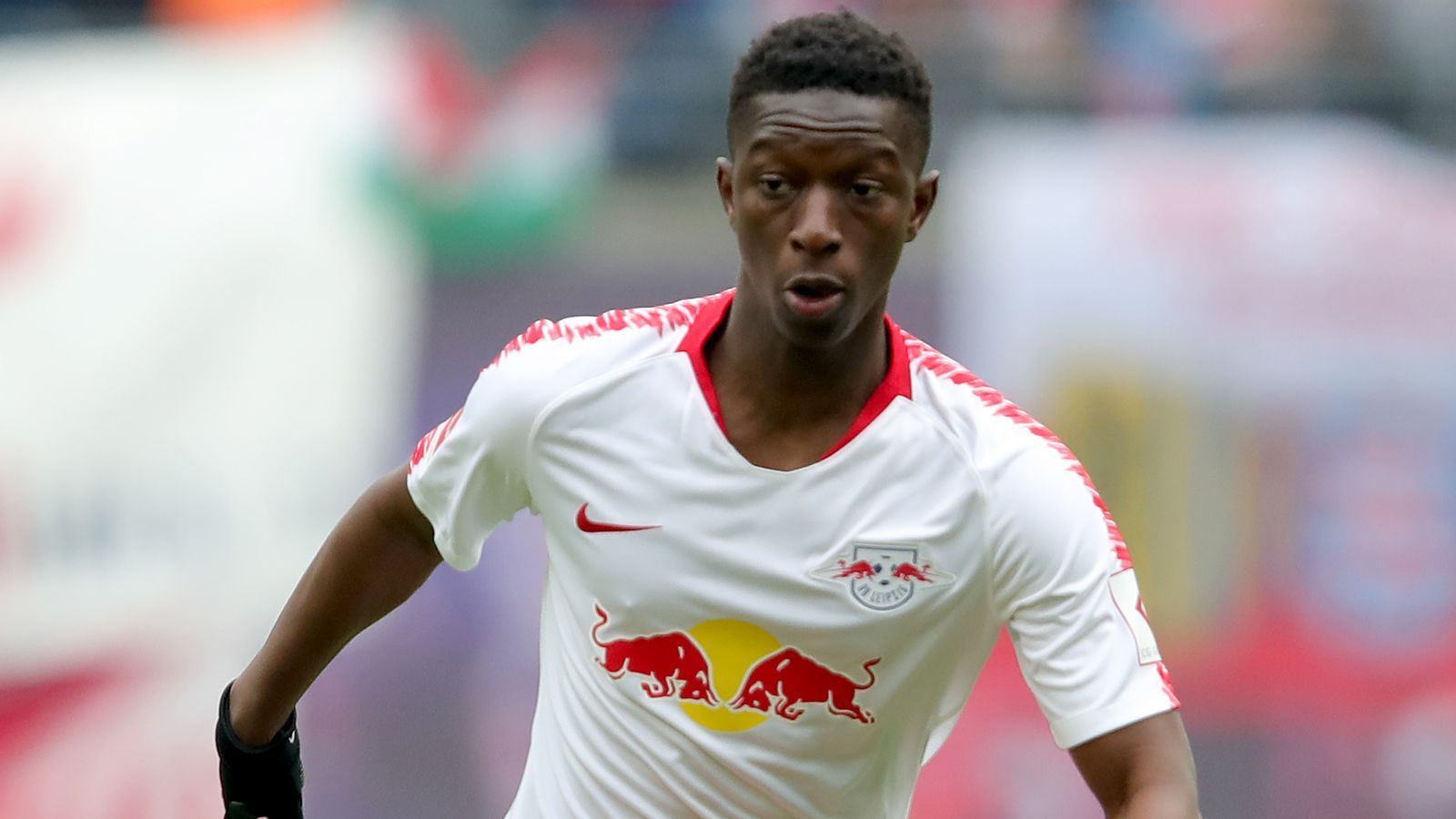 
                <strong>Amadou Haidara (RB Leipzig)</strong><br>
                Kommt in der Schlussminute. Ohne Note.
              