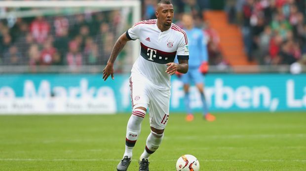 
                <strong>Jerome Boateng (FC Bayern München)</strong><br>
                Verteidiger: Jerome Boateng (Bayern München). Nur acht Gegentore müssen die Bayern in der Hinrunde hinnehmen. Großen Anteil daran hat Jerome Boateng. Er ist der Ruhepol der bayrischen Abwehrreihe, gewinnt nahezu jeden Zweikampf und spielt geschossen scharfe Bälle im Aufbauspiel. Mit 27-Jahren ein Weltklasse-Innenverteidiger. 
              