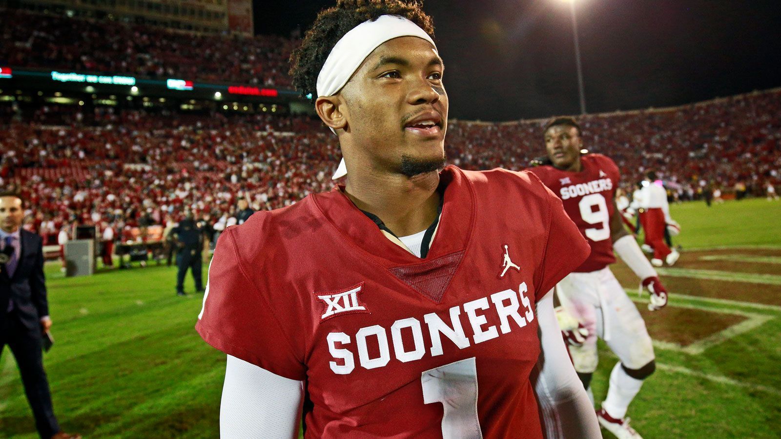 
                <strong>Pick 1: Kyler Murray - Arizona Cardinals</strong><br>
                Position: QuarterbackCollege: Oklahoma
              