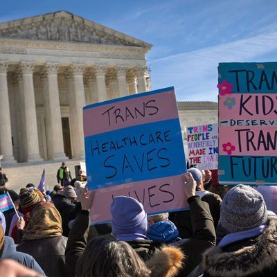 Transgender-Demonstration vor Oberstem Gerichtshof in den USA