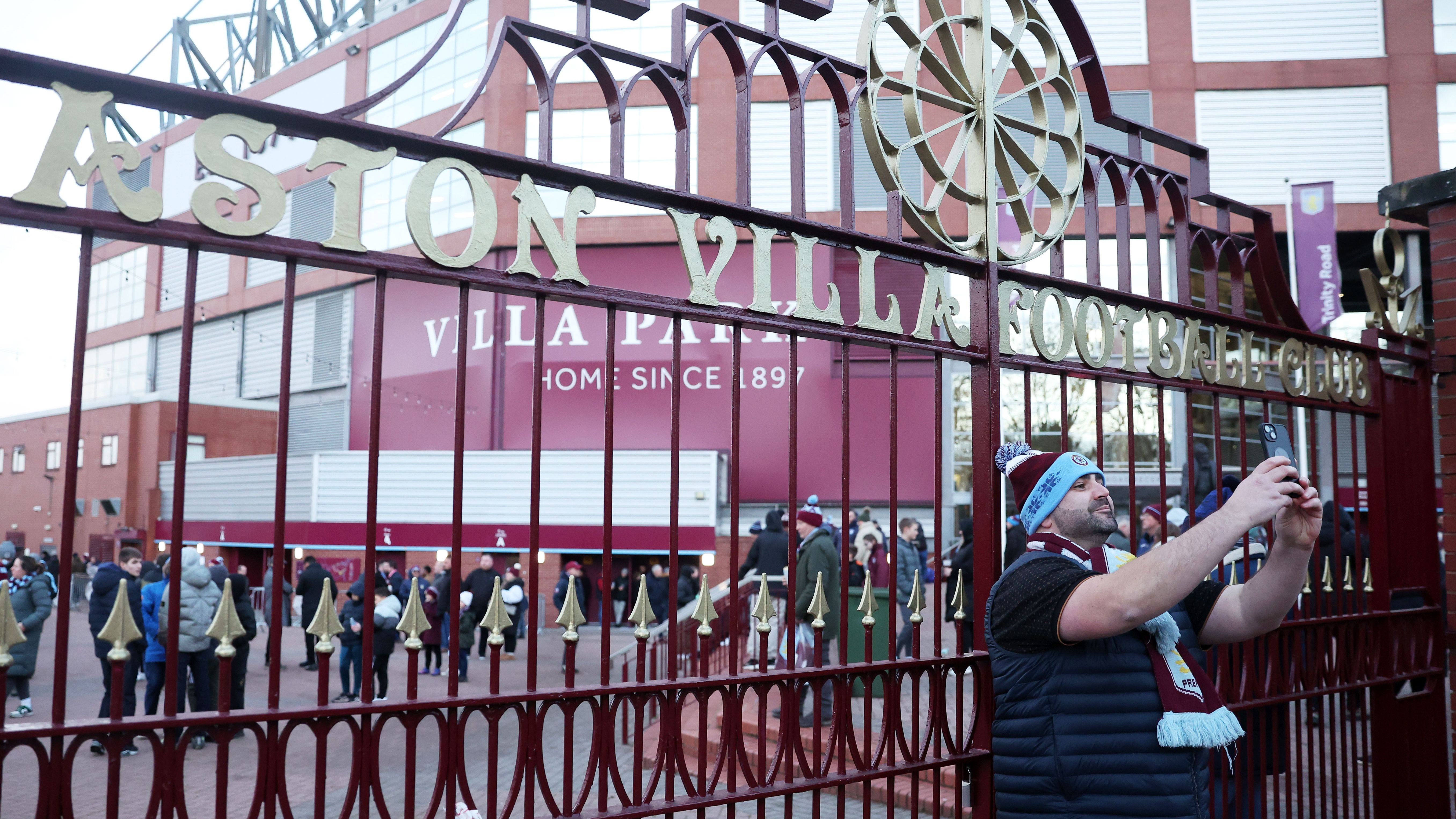 <strong>42. Platz: Villa Park (Ø 41.594 Zuschauer)</strong><br>Stadt: Birmingham (England)<br>Klub: Aston Villa