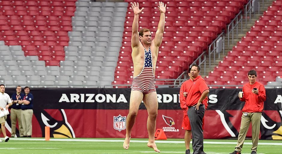 
                <strong>Arizona Cardinals: Drew Stanton</strong><br>
                Zehntes NFL-Jahr13 Spiele als Starter3.165 Career-Passing-Yards14 Touchdowns, 19 Interceptions
              