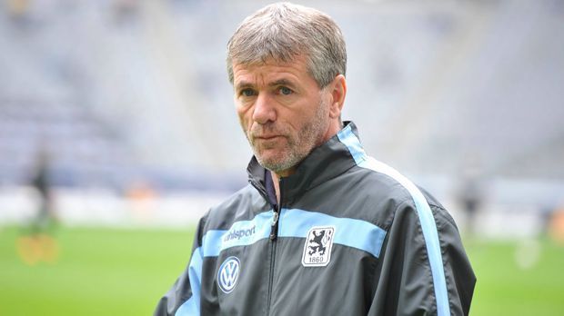 
                <strong>Platz 7 - Friedhelm Funkel (PPS: 1,07).</strong><br>
                Platz 7 - Friedhelm Funkel (PPS: 1,07). Als Coach durchlebt Funkel 16 Bundesliga-Spielzeiten. Dabei ist er unter anderem bei Eintracht Frankfurt, Hertha BSC und 1. FC Köln angestellt. Pro Spiel fährt der momentan vereinslose Trainer 1,07 Punkte ein.
              