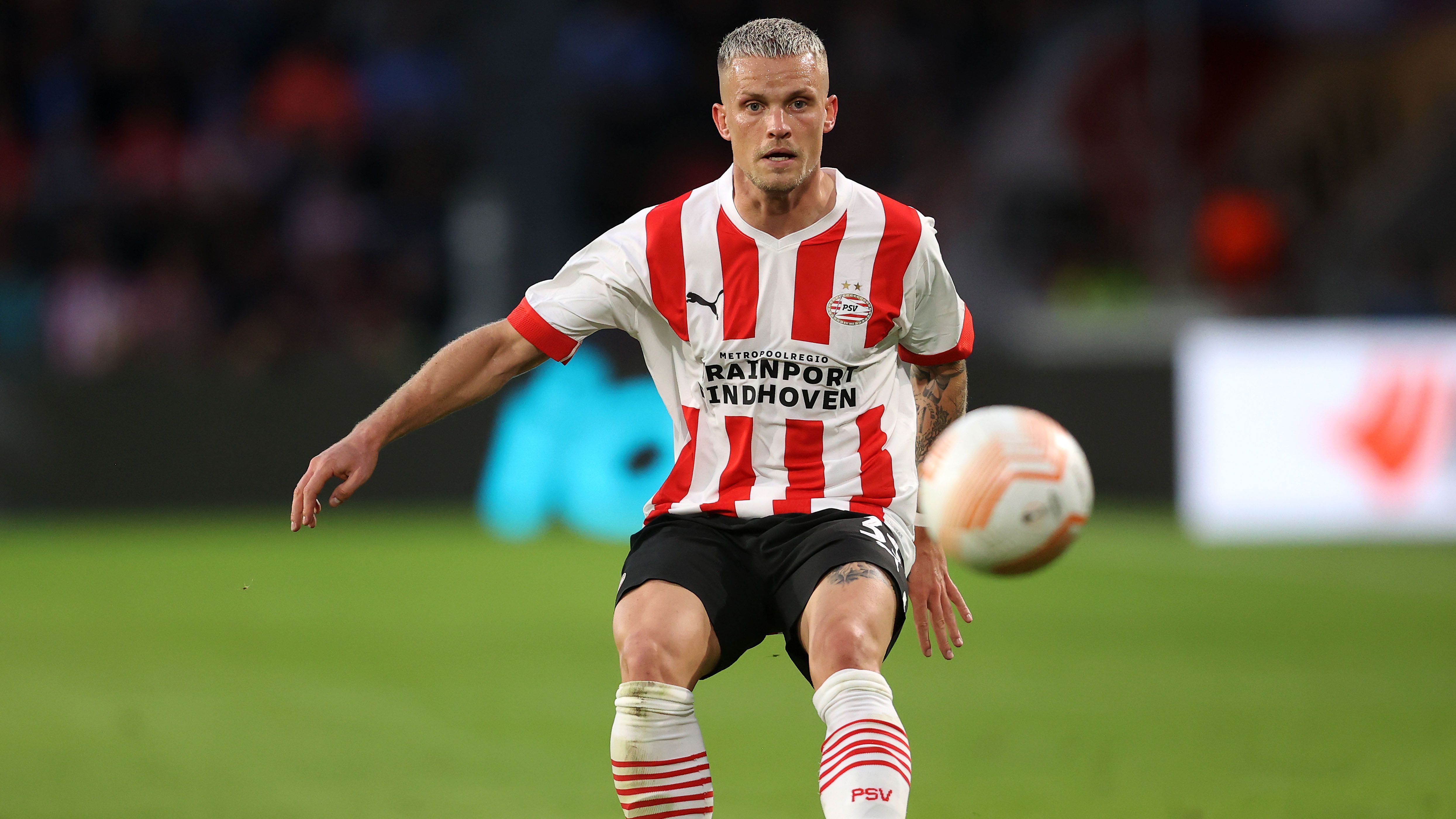 
                <strong>Philipp Max (von PSV Eindhoven zu Eintracht Frankfurt)</strong><br>
                Ablöse: Leihe bis zum Saison-EndeAlter: 29Position: Linksverteidiger
              