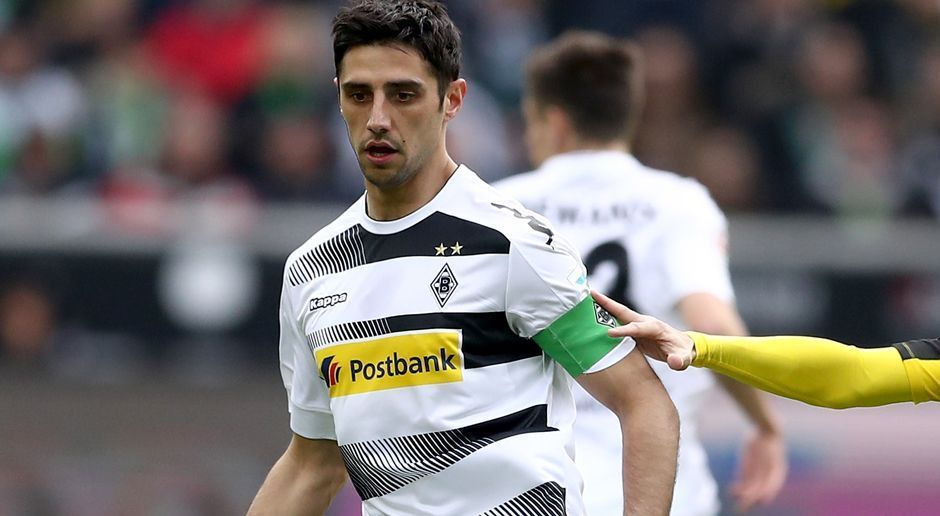 
                <strong>Borussia Mönchengladbach: Lars Stindl</strong><br>
                Im Team seit Juli 2015.
              