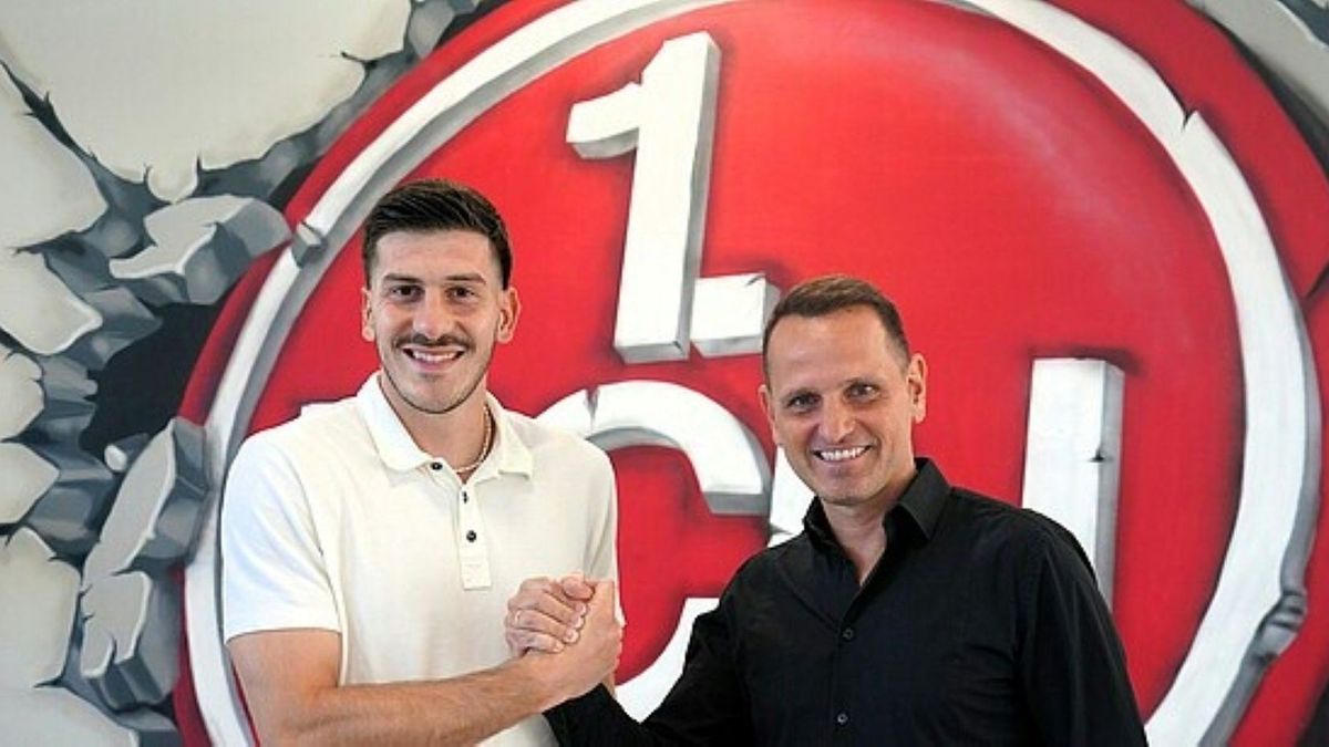 Lotschoschwili (l.) mit Sportchef Chatzialexiou