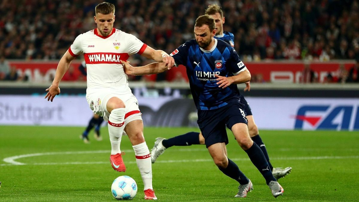 Ermedin Demirovic (l.) hatte die Chance zum 1:0
