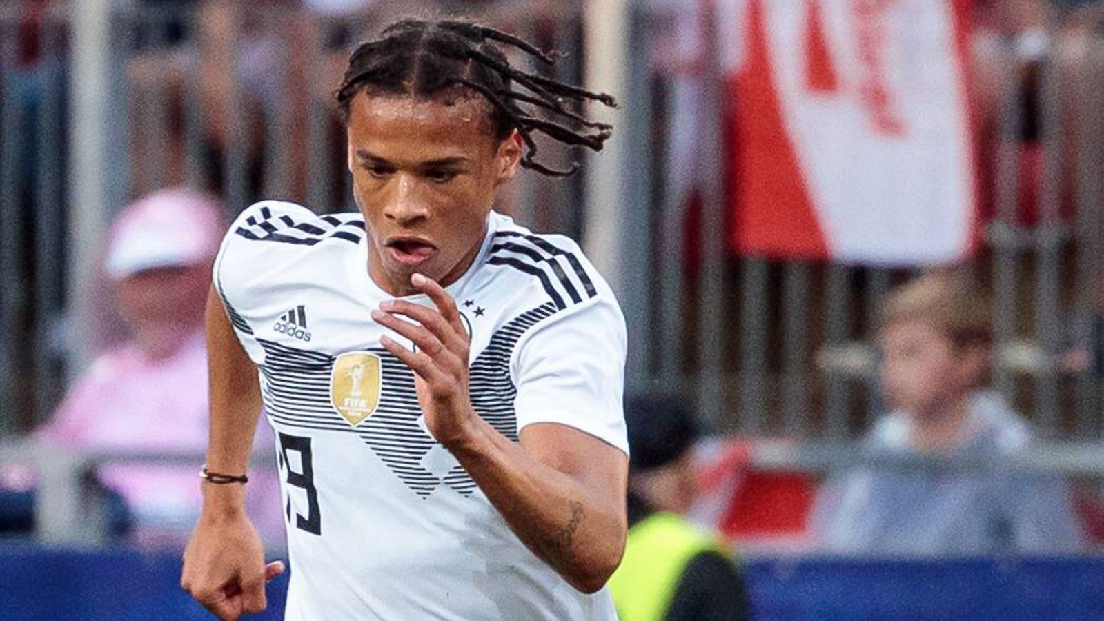 
                <strong>13. Leroy Sane</strong><br>
                Geschätzter Transfermarktwert: 152,2 Millionen EuroAlter: 22Verein: Manchester CityVertrag bis: 2021
              