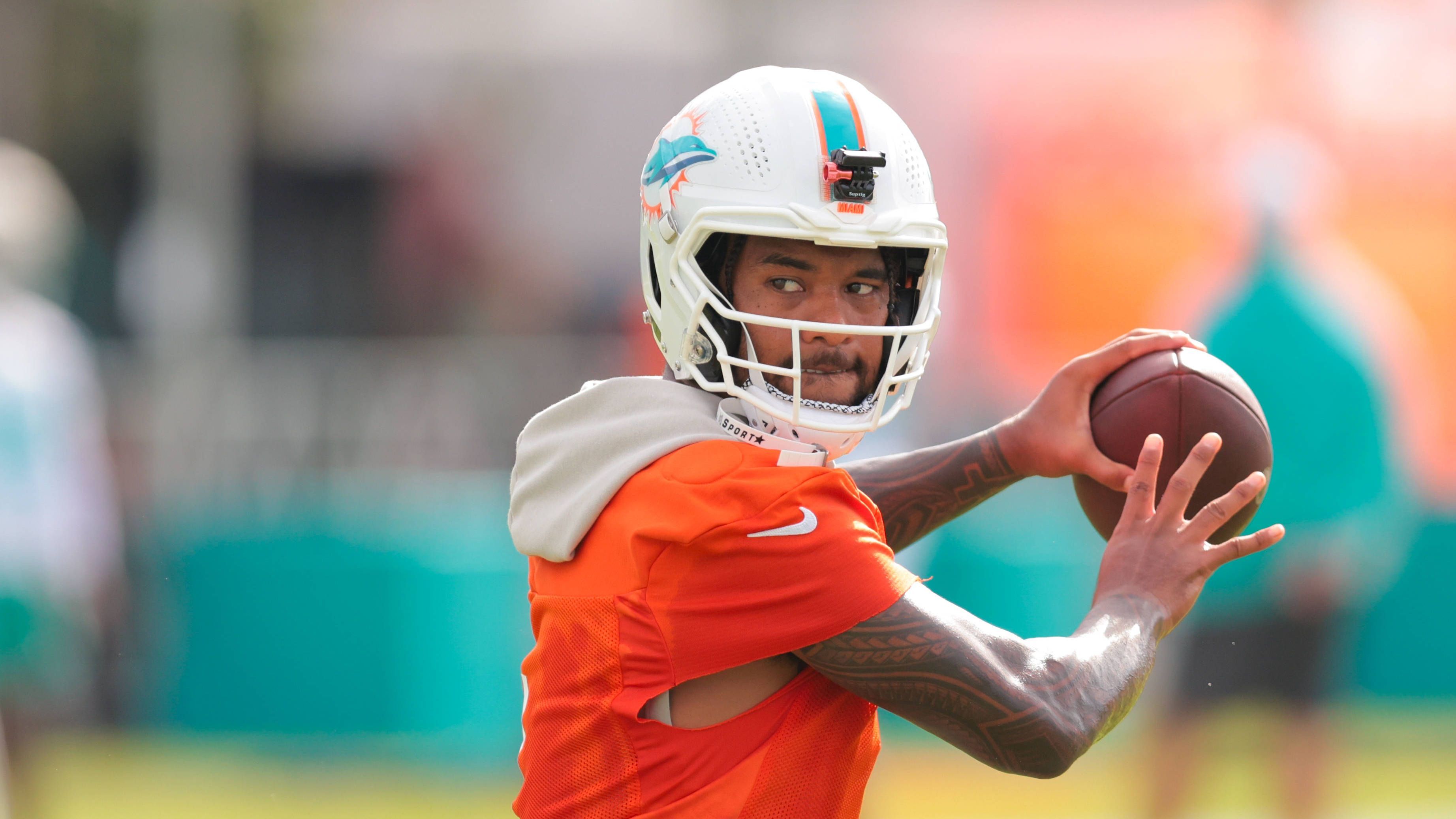 <strong>14. Platz:</strong> Tua Tagovailoa (Miami Dolphins)<br><strong>Overall-Bewertung:</strong> 82