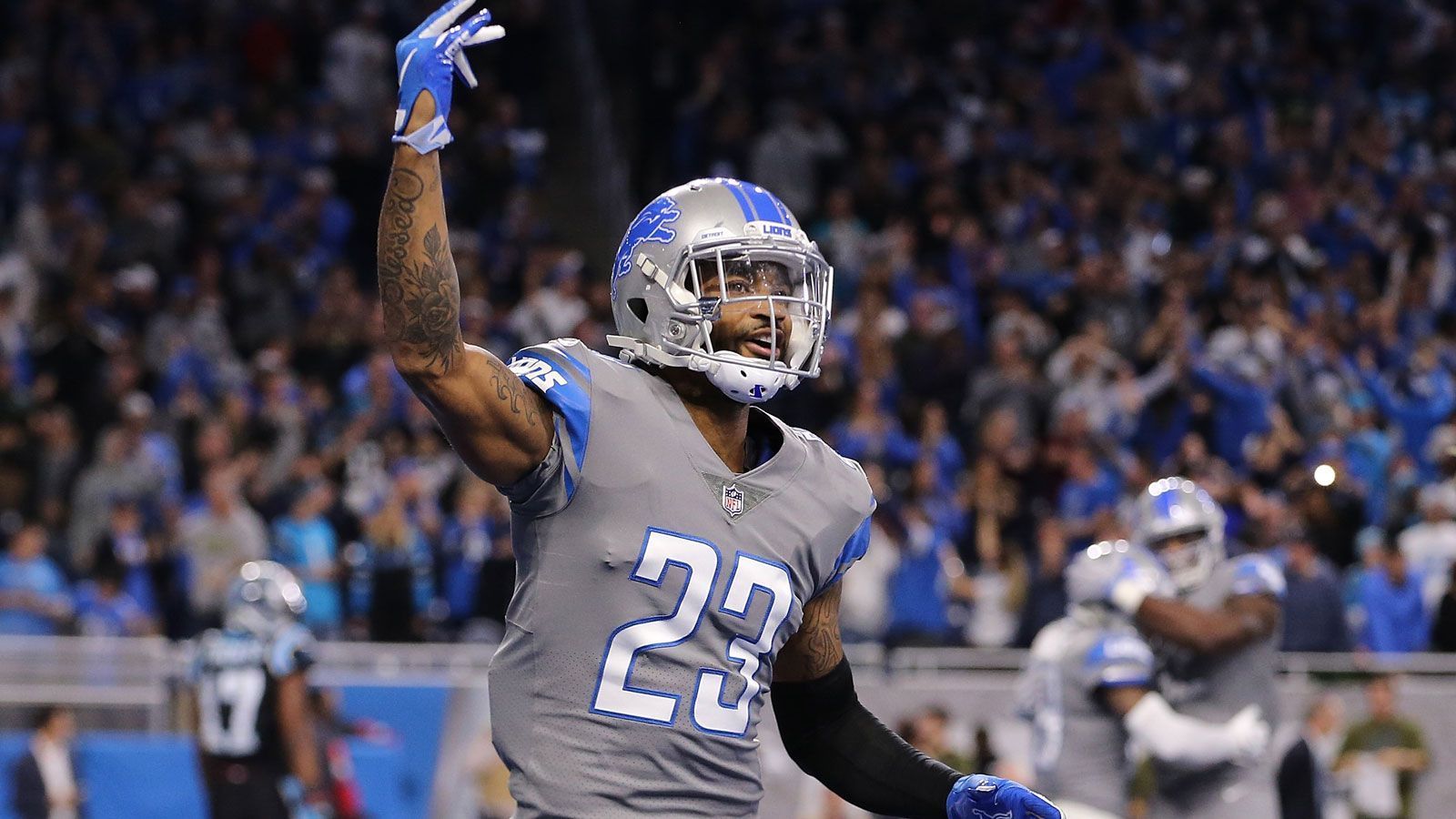 
                <strong>1 - Detroit Lions</strong><br>
                Darius Slay (Cornerback)
              