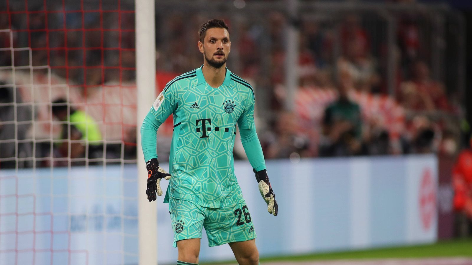 
                <strong>Sven Ulreich</strong><br>
                Nicht komplett beschäftigungslos, aber auch nicht immens gefordert. Ist zur Stelle als man ihn braucht und spielt zu Null. ran-Note: 2
              