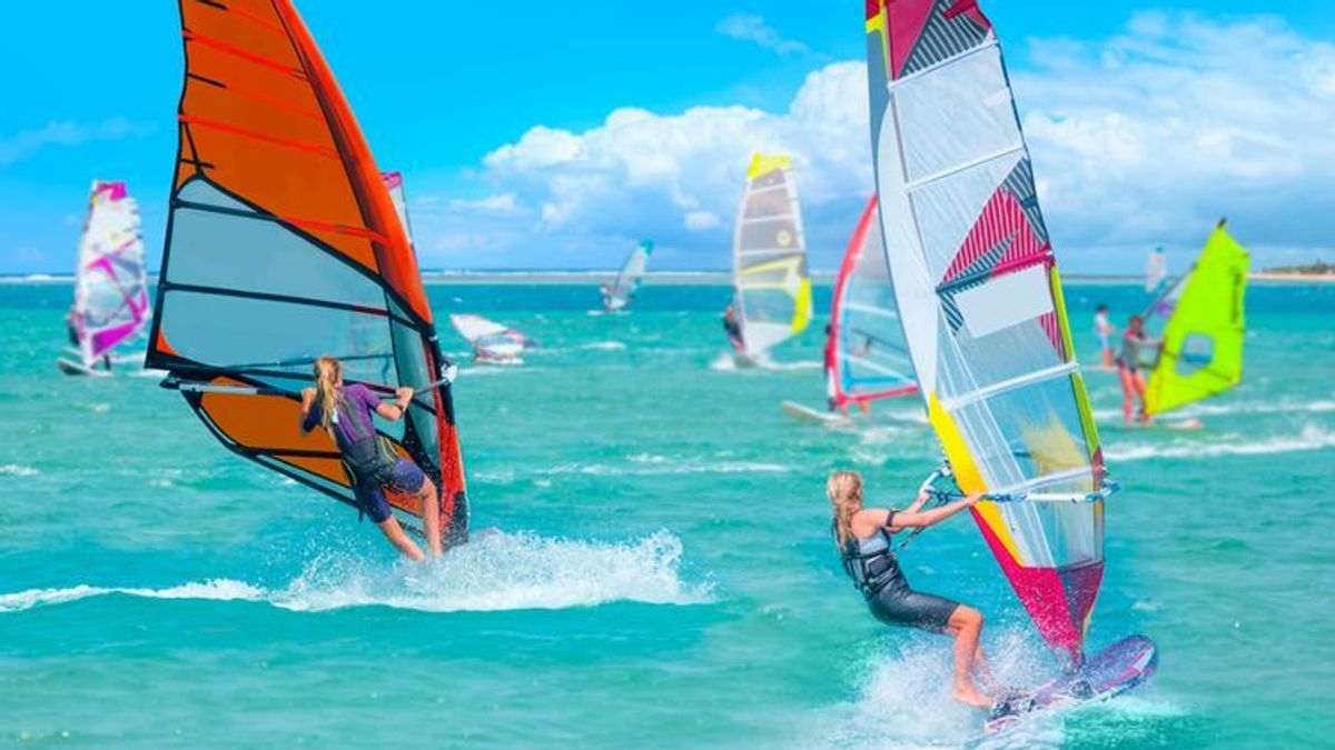 Windsurfen – so gelingt der Einstieg