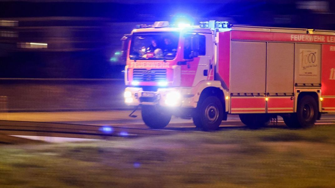 Küche und Restaurant des Parks standen in Vollbrand. (Symbolbild)