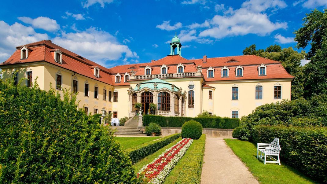 Schloss Proschwitz mit seinem repräsentativen Innenhof und ausgedehnten Landschaftspark bietet den perfekten Rahmen für die "Hochzeit auf den ersten Blick".