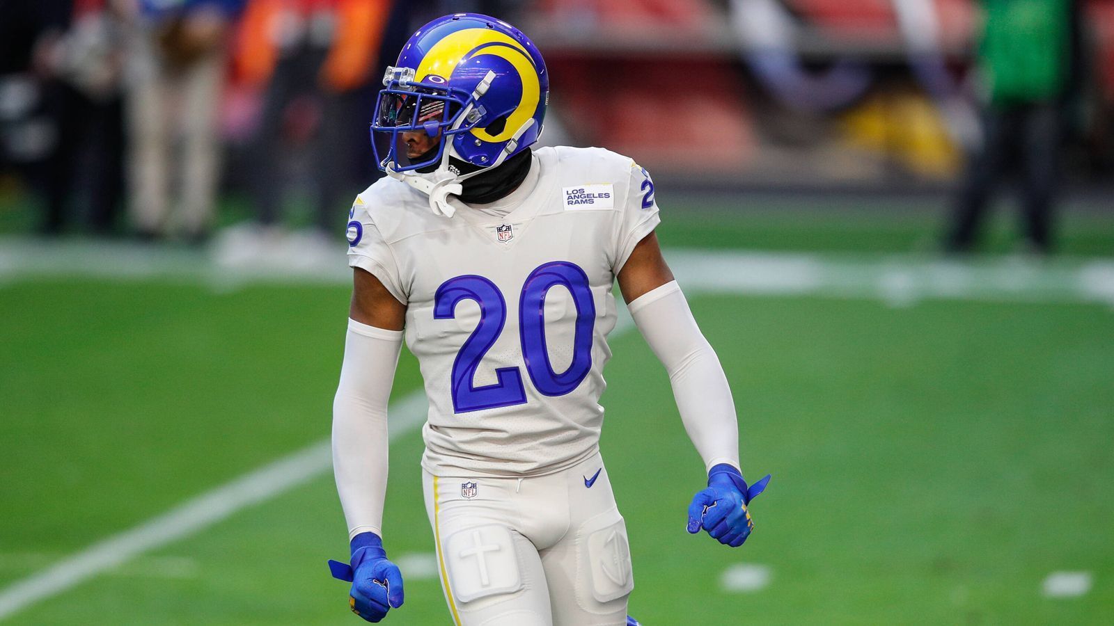 
                <strong>Cornerback</strong><br>
                Jalen Ramsey (Los Angeles Rams), 25 Stimmen - 2nd Team: Tre'Davious White (Buffalo Bills), 6 Stimmen
              