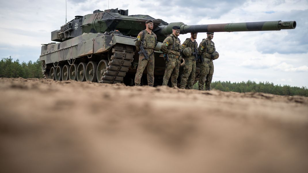 Ein Leopard-2-Panzer der Bundeswehr.