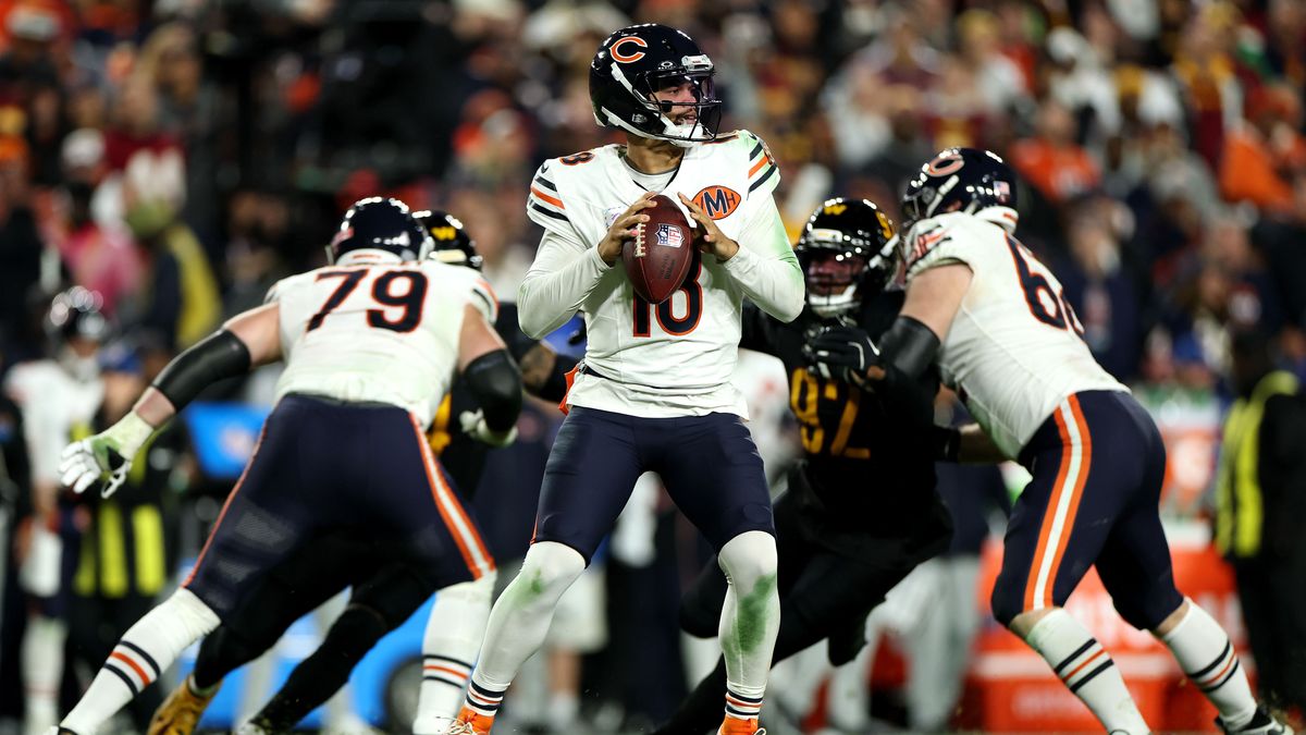 Chicago Bears v Washington Commanders