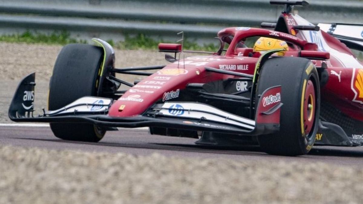 Lewis Hamilton beim Shakedown mit dem Ferrari SF-25 für 2025 in Fiorano