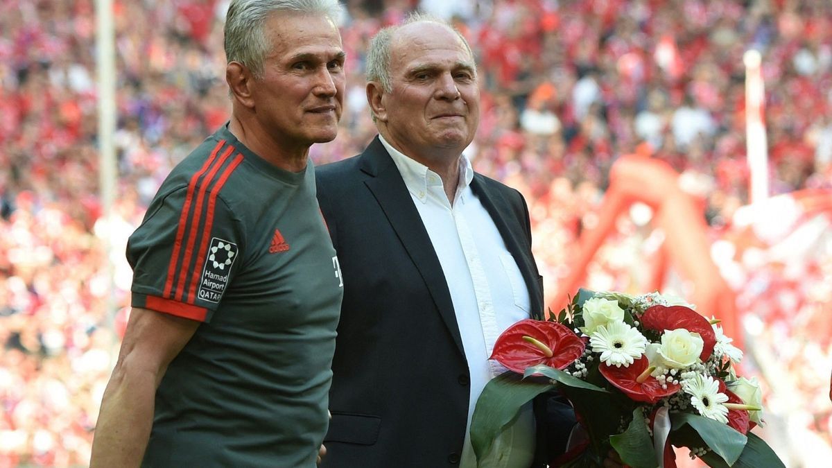 Uli Hoeneß (r.) nd Jupp Heynckes im Mai 2018
