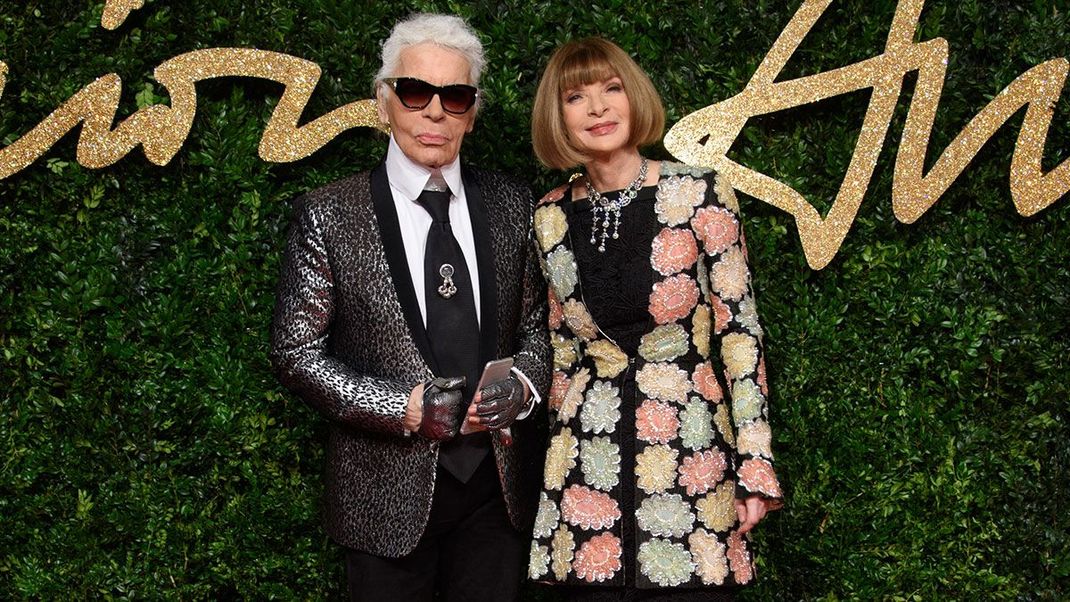 Karl Lagerfeld – A Line of Beauty: Unter diesem Motto widmet Anna Wintour dem verstorbenen Modezar Karl Lagerfeld die MET Gala 2023. 