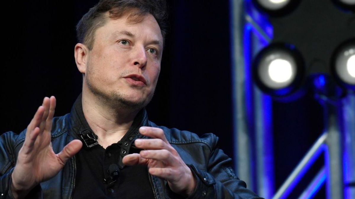 Tesla-Chef Musk führt Roboter-Prototypen vor