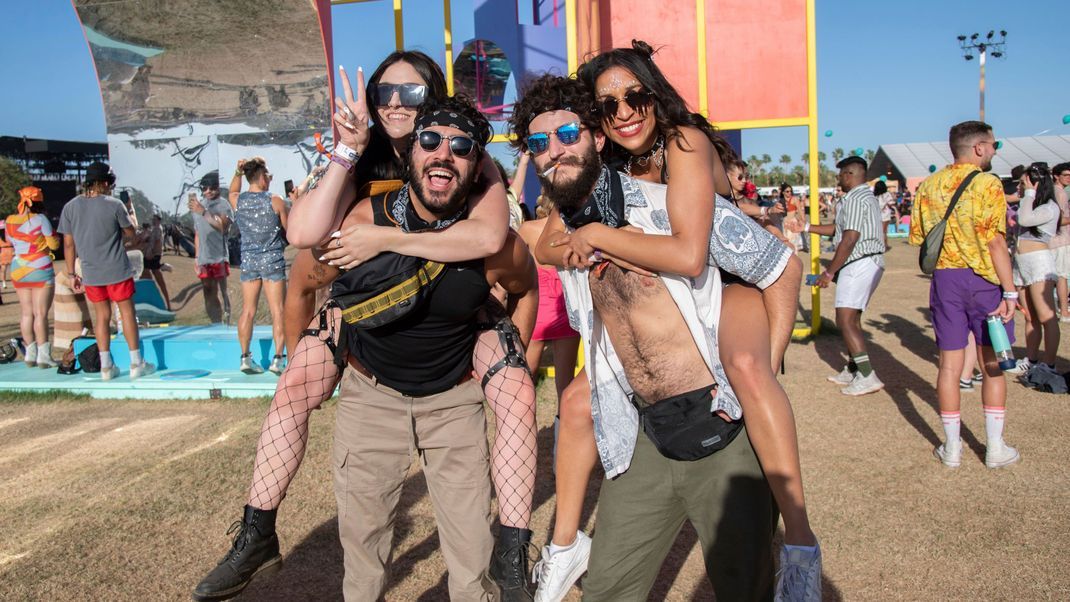 Coachella bedeutet Sonne, gute Musik und Celebrities: Wir verraten dir alle Infos rund um das Festival.