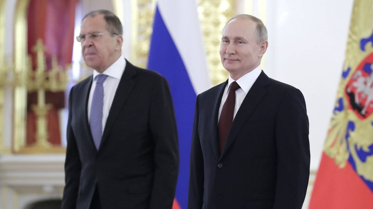 Sergej Lawrow und Wladimir Putin