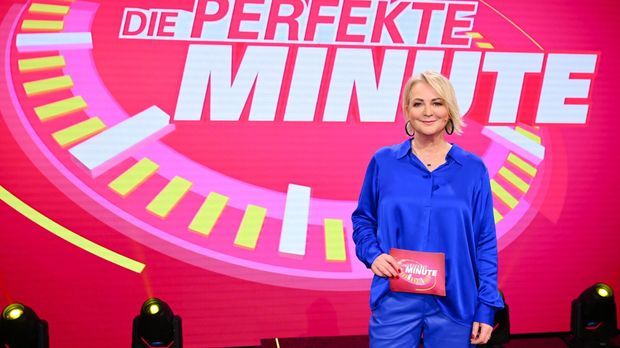 Die SAT.1 Spieleshow "Die perfekte Minute" mit Ulla Kock am Brink