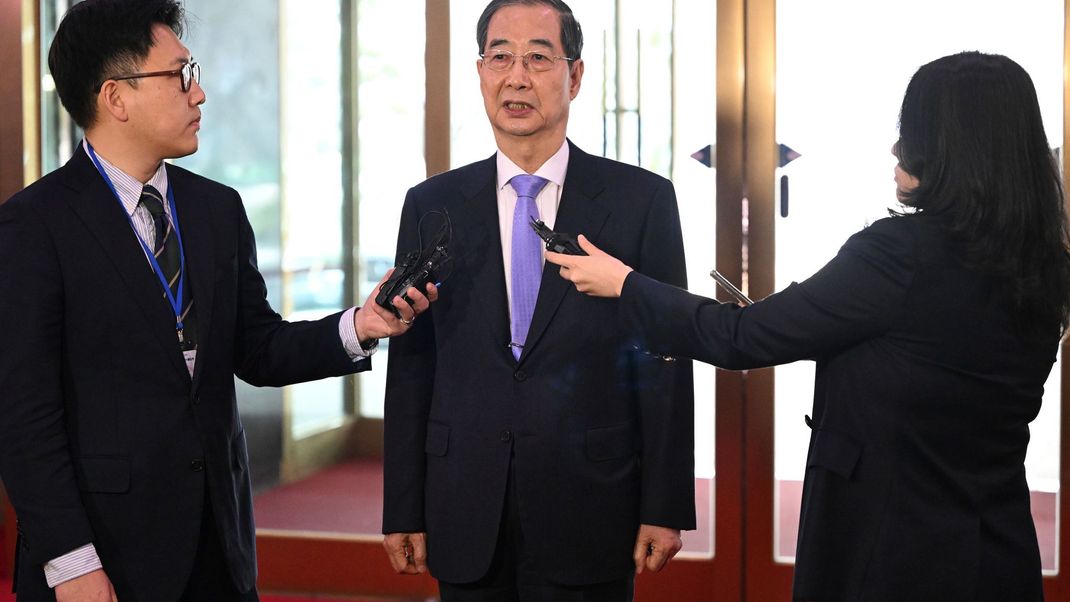 Amtsenthebung von Premier Han Duck Soo in Südkorea abgewiesen
