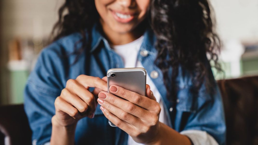 Die kleinen Chips und Kameras in Smartphones sind Weltraumtechnologie.