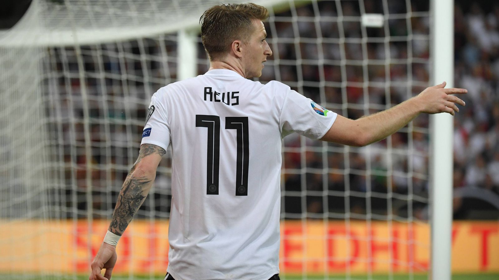 
                <strong>Gewinner: Marco Reus</strong><br>
                Ein Tor gegen Weißrussland, zwei Treffer gegen Estland - Marco Reus hat in den beiden Länderspielen ordentlich aufgetrumpft. Der Dortmunder glänzte immer wieder mit Handlungsschnelligkeit, starken Pässen und viel Drang zum gegnerischen Tor. Gegen Weißrussland bekam er von ran die Note 2, gegen Estland sogar die 1.
              