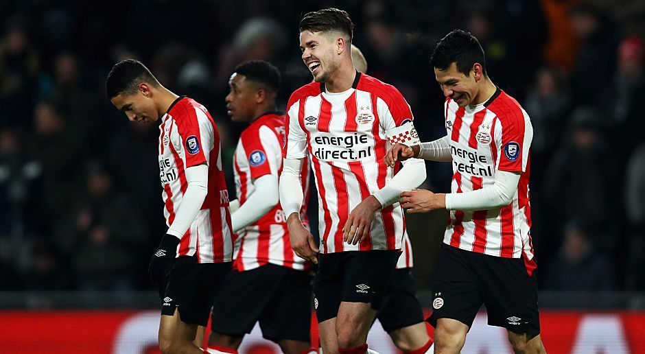 
                <strong>Niederlande: PSV Eindhoven</strong><br>
                Im direkten Duell mit Verfolger Ajax Amsterdam hat die PSV Eindhoven den Titel in der Eredivisie perfekt gemacht. Das Team von Trainer Phillip Cocu bezwang den Rekordmeister am viertletzten Spieltag mit 3:0. Es ist die 24. Meisterschaft und die dritte in den vergangenen vier Jahren.
              